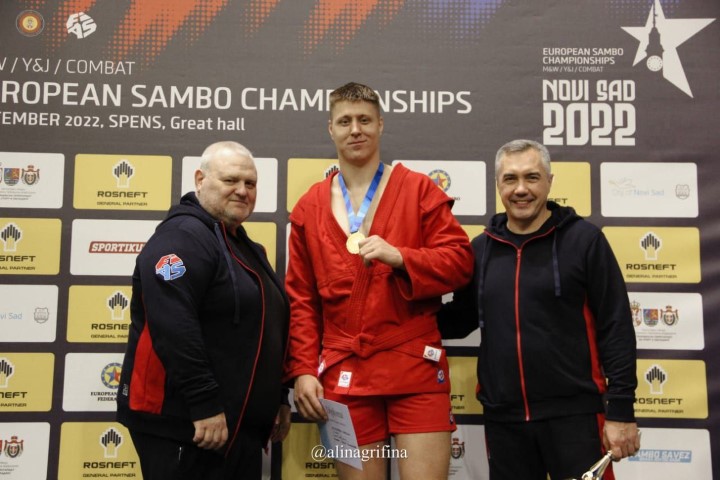 Золото побед Онищенко